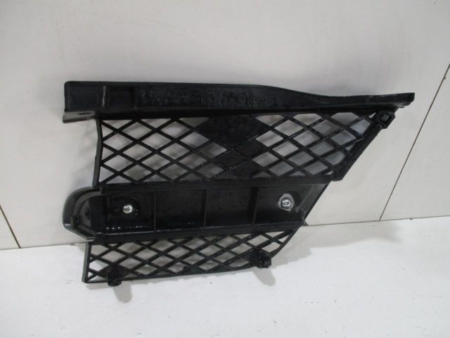 bontott MITSUBISHI OUTLANDER Hűtőrács