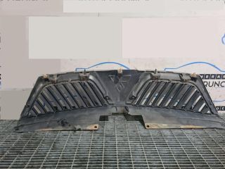 bontott MITSUBISHI OUTLANDER Hűtőrács