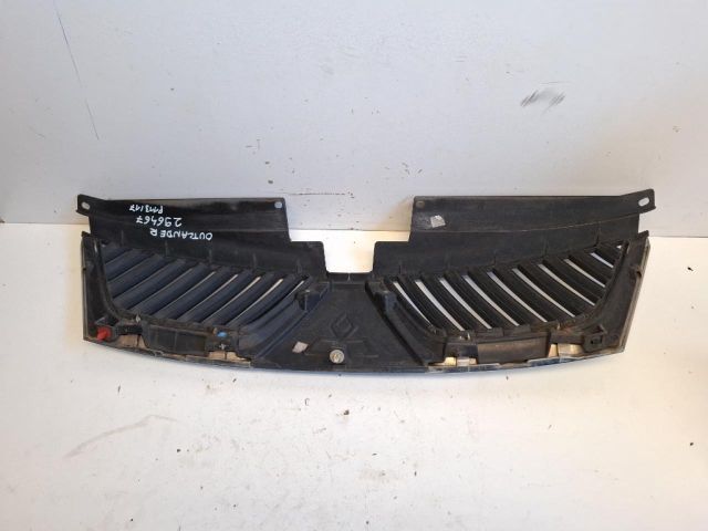 bontott MITSUBISHI OUTLANDER Hűtőrács