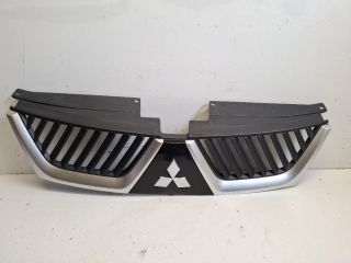 bontott MITSUBISHI OUTLANDER Hűtőrács