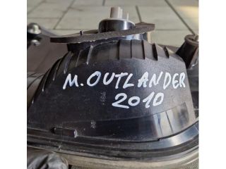 bontott MITSUBISHI OUTLANDER Jobb Belső Hátsó Lámpa