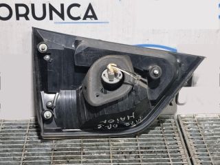 bontott MITSUBISHI OUTLANDER Jobb Belső Hátsó Lámpa