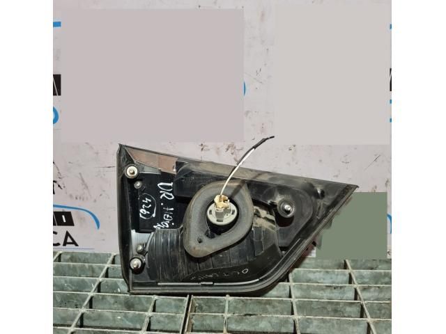 bontott MITSUBISHI OUTLANDER Jobb Belső Hátsó Lámpa