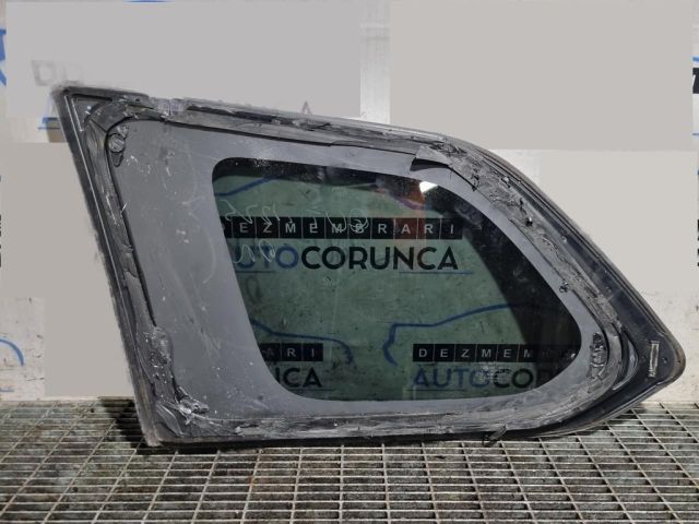bontott MITSUBISHI OUTLANDER Jobb C Oszlop Oldalablak Üveg