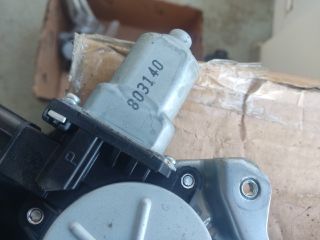 bontott MITSUBISHI OUTLANDER Jobb első Ablakemelő Szerkezet (Elektromos)