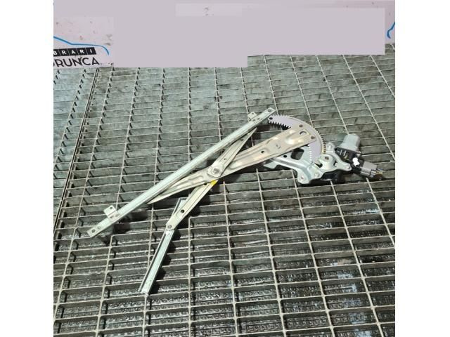 bontott MITSUBISHI OUTLANDER Jobb első Ablakemelő Szerkezet (Elektromos)