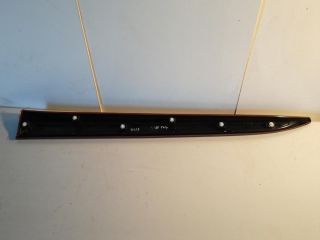 bontott MITSUBISHI OUTLANDER Jobb első Ajtó Díszléc