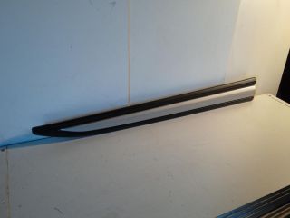 bontott MITSUBISHI OUTLANDER Jobb első Ajtó Díszléc