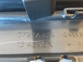 bontott MITSUBISHI OUTLANDER Jobb első Ajtó Díszléc