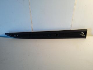 bontott MITSUBISHI OUTLANDER Jobb első Ajtó Díszléc