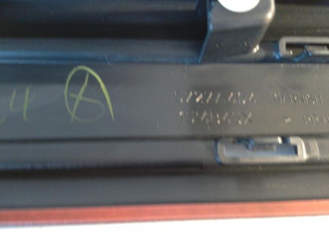 bontott MITSUBISHI OUTLANDER Jobb első Ajtó Díszléc