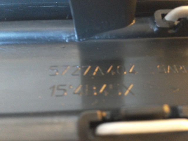 bontott MITSUBISHI OUTLANDER Jobb első Ajtó Díszléc