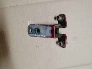 bontott MITSUBISHI OUTLANDER Jobb első Alsó Zsanér