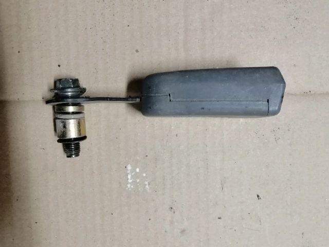 bontott MITSUBISHI OUTLANDER Jobb első Biztonsági Öv Csat