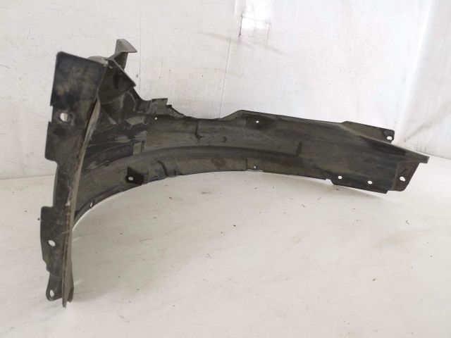 bontott MITSUBISHI OUTLANDER Jobb első Dobbetét (Kerékjárati, Műanyag)