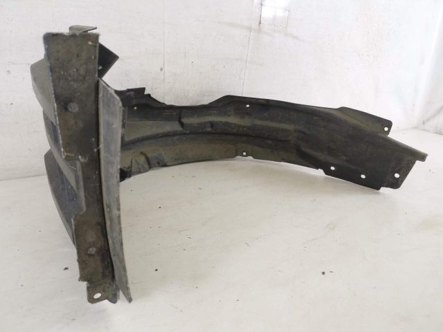 bontott MITSUBISHI OUTLANDER Jobb első Dobbetét (Kerékjárati, Műanyag)