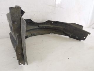 bontott MITSUBISHI OUTLANDER Jobb első Dobbetét (Kerékjárati, Műanyag)