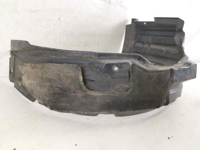 bontott MITSUBISHI OUTLANDER Jobb első Dobbetét (Kerékjárati, Műanyag)