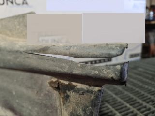 bontott MITSUBISHI OUTLANDER Jobb első Dobbetét (Kerékjárati, Műanyag)