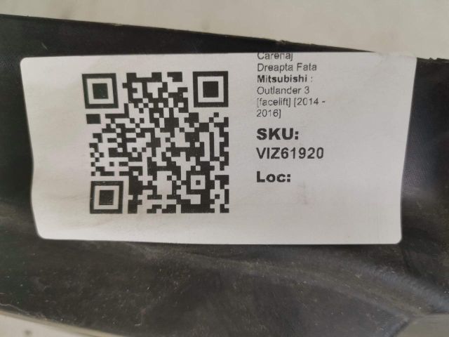 bontott MITSUBISHI OUTLANDER Jobb első Dobbetét (Kerékjárati, Műanyag)