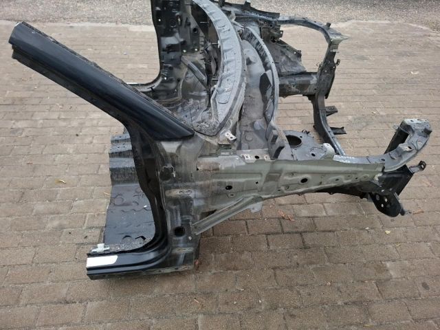 bontott MITSUBISHI OUTLANDER Jobb első Negyed Karosszéria Csomag