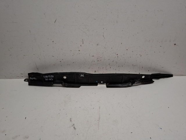 bontott MITSUBISHI OUTLANDER Jobb első Sárvédő Zajszigetelés