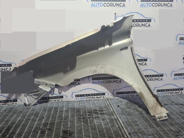 bontott MITSUBISHI OUTLANDER Jobb első Sárvédő