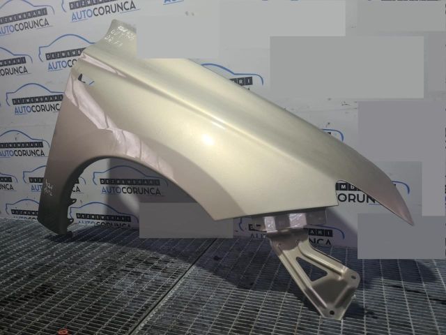 bontott MITSUBISHI OUTLANDER Jobb első Sárvédő