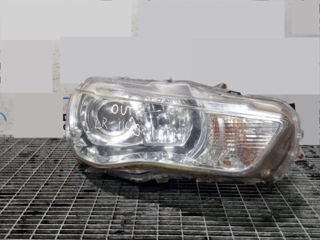 bontott MITSUBISHI OUTLANDER Jobb Fényszóró