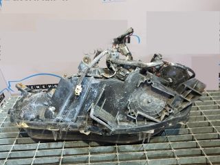 bontott MITSUBISHI OUTLANDER Jobb Fényszóró