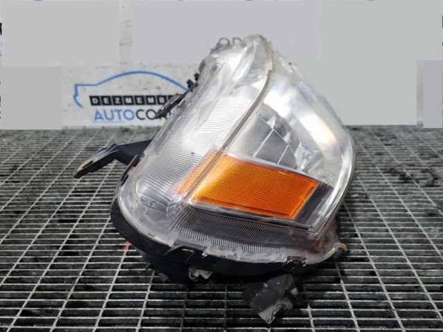 bontott MITSUBISHI OUTLANDER Jobb Fényszóró