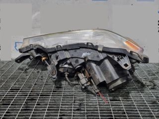 bontott MITSUBISHI OUTLANDER Jobb Fényszóró