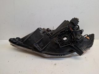 bontott MITSUBISHI OUTLANDER Jobb Fényszóró