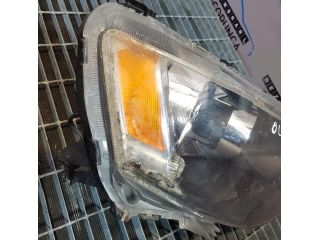 bontott MITSUBISHI OUTLANDER Jobb Fényszóró