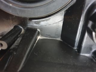 bontott MITSUBISHI OUTLANDER Jobb Fényszóró