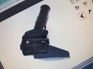 bontott MITSUBISHI OUTLANDER Jobb Fényszórómosó Fúvóka