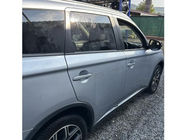 bontott MITSUBISHI OUTLANDER Jobb hátsó Ajtó (Üres lemez)