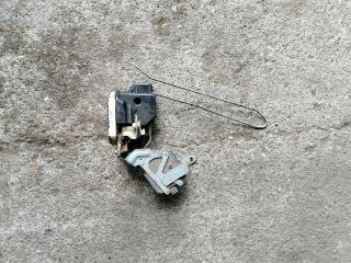 bontott MITSUBISHI OUTLANDER Jobb hátsó Ajtózár