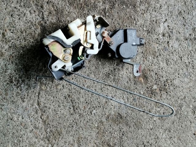 bontott MITSUBISHI OUTLANDER Jobb hátsó Ajtózár