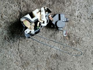 bontott MITSUBISHI OUTLANDER Jobb hátsó Ajtózár