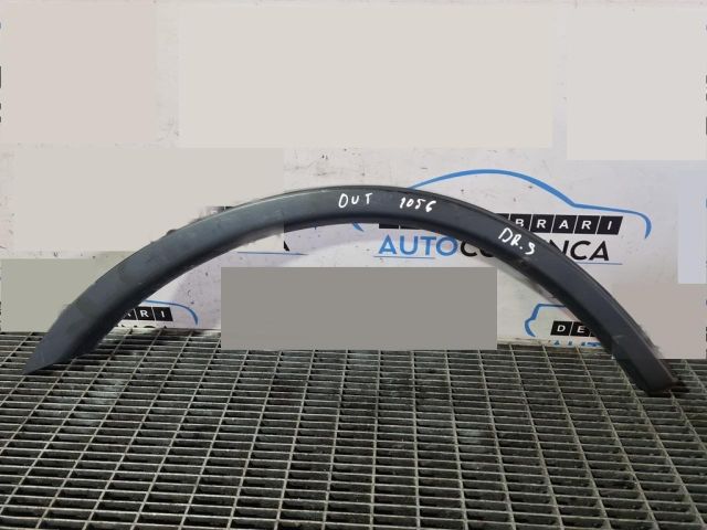 bontott MITSUBISHI OUTLANDER Jobb hátsó Sárvédő Díszléc