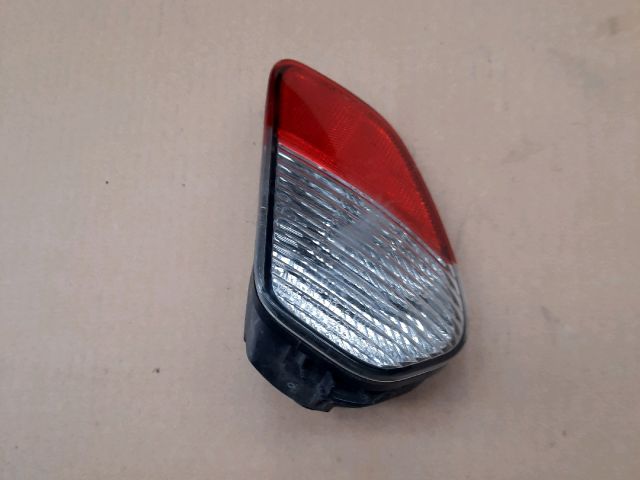 bontott MITSUBISHI OUTLANDER Jobb Ködzárófény