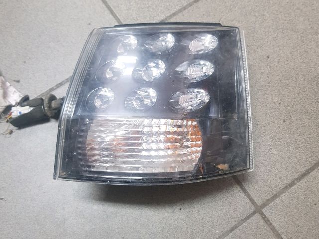 bontott MITSUBISHI OUTLANDER Jobb Külső Hátsó Lámpa