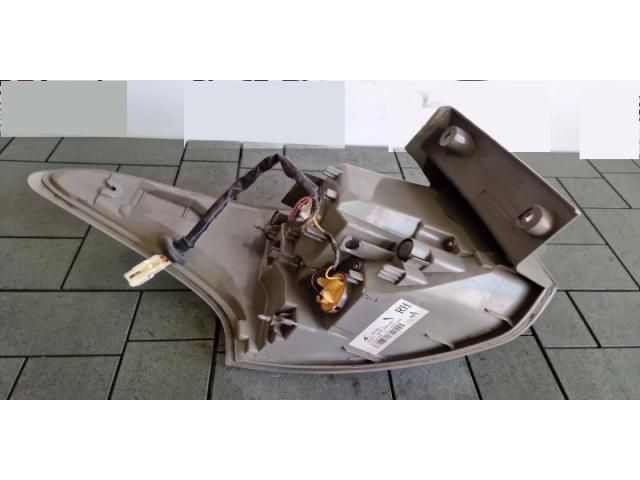 bontott MITSUBISHI OUTLANDER Jobb Külső Hátsó Lámpa