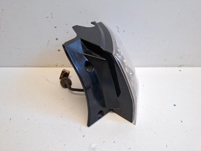 bontott MITSUBISHI OUTLANDER Jobb Külső Hátsó Lámpa