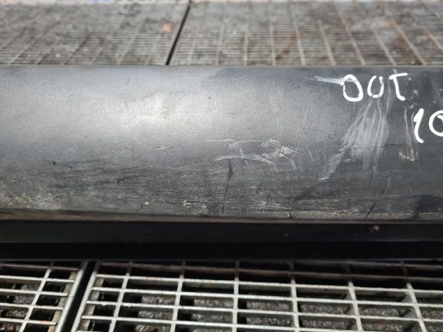 bontott MITSUBISHI OUTLANDER Jobb Küszöb