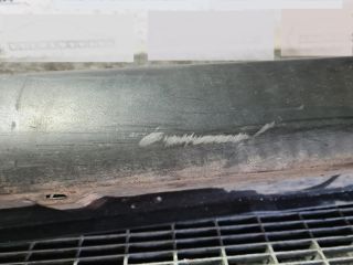 bontott MITSUBISHI OUTLANDER Jobb Küszöb