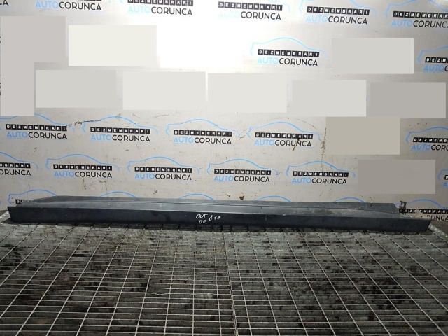 bontott MITSUBISHI OUTLANDER Jobb Küszöb