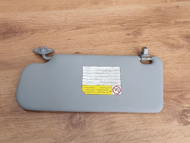 bontott MITSUBISHI OUTLANDER Jobb Napellenző