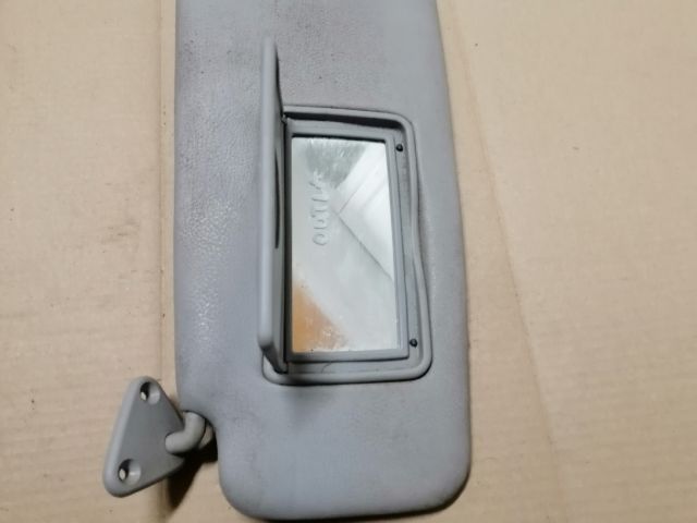 bontott MITSUBISHI OUTLANDER Jobb Napellenző